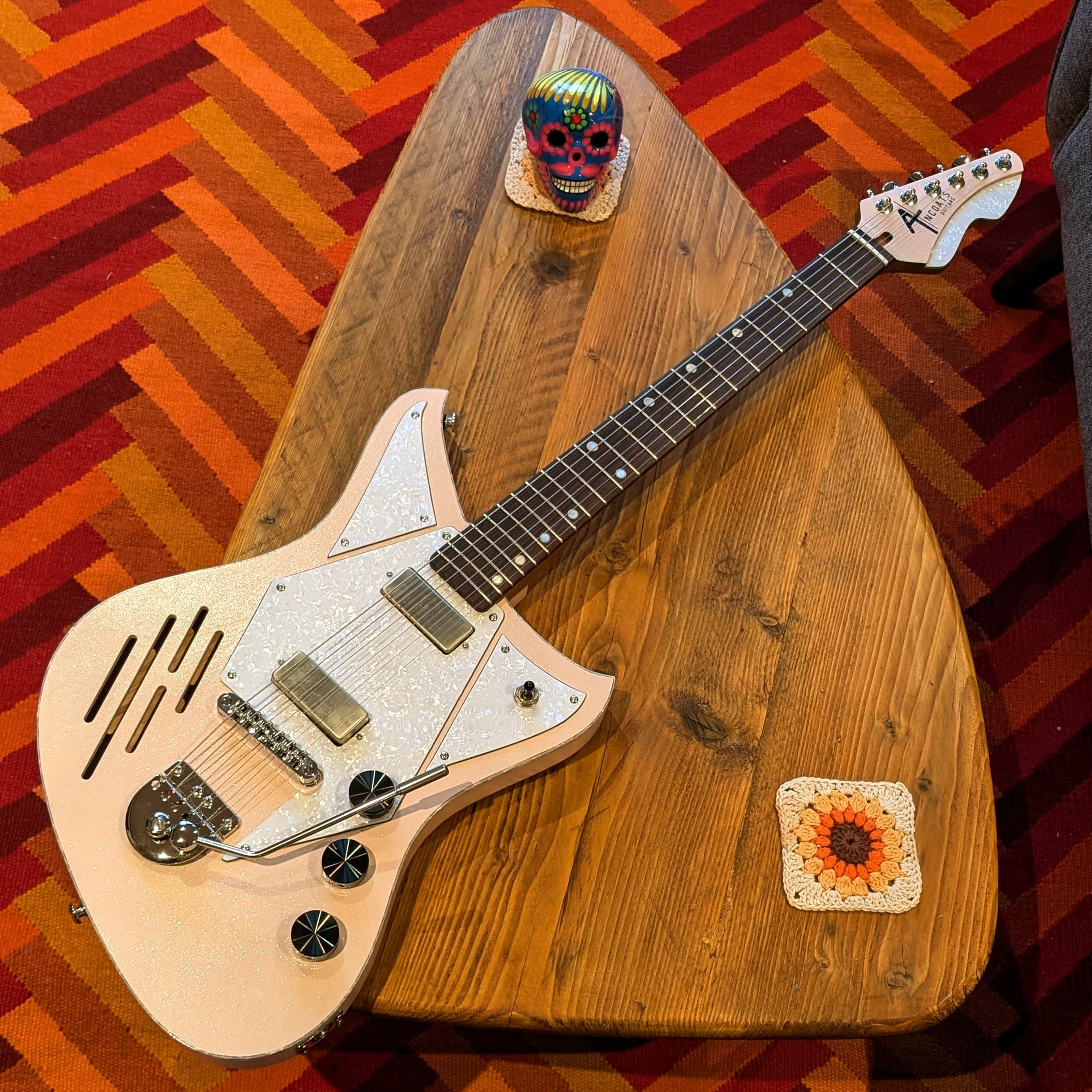 NQ Guitar 6
