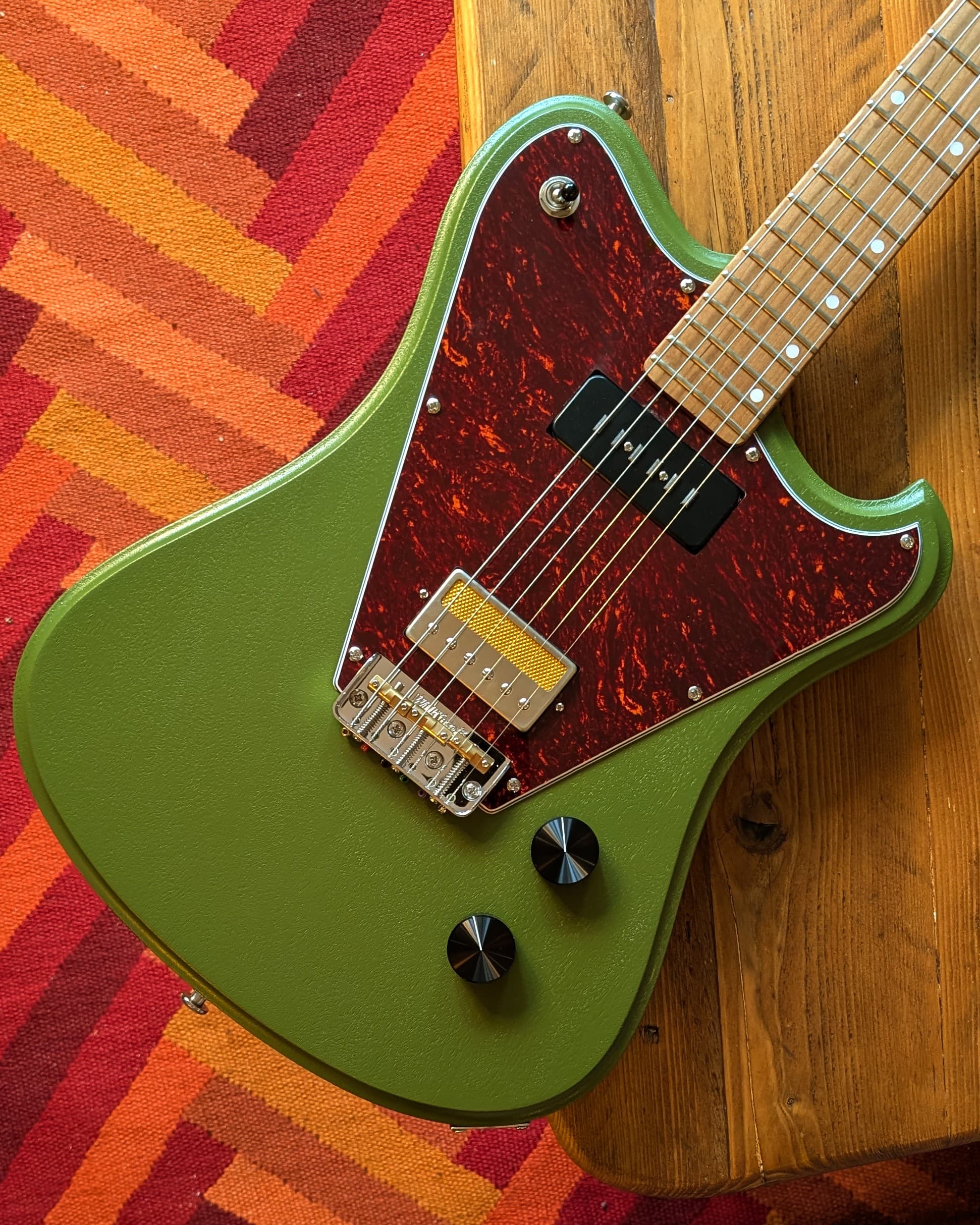 #102 Granada special Green 2